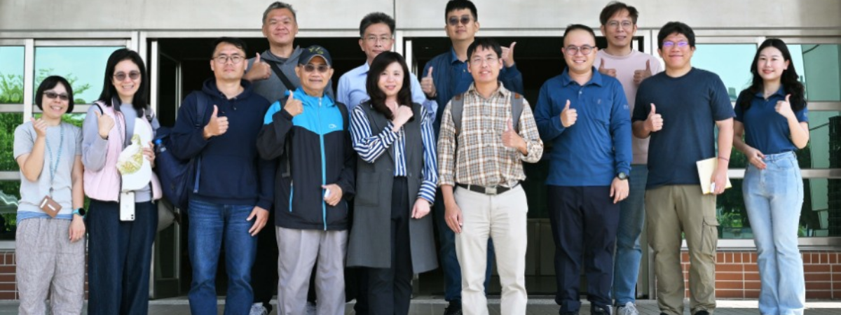 中興大學農藝學系師長蒞臨農友種苗公司參訪交流2